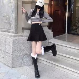 [하프클럽/]투단추 물결라인 속바지 스커트