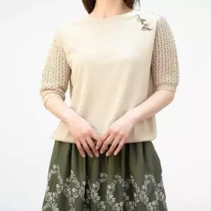 [롯데백화점]비꼴리끄 쉘조직 니트 풀오버 B252KU2030