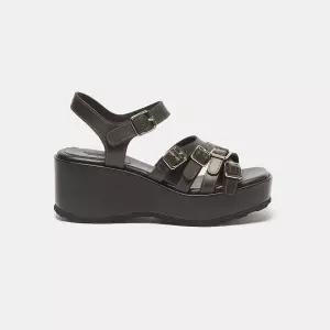 국내 정품 슈콤마보니 Buckle platform sandal(black) DG2AM26020BLK