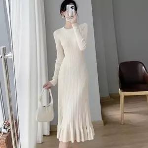 원피스 슬림핏 여성스러운 밀착핏 롱드레스LDN-20250199 골지 실루엣