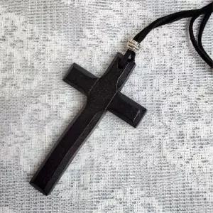 십자가 나무 펜던트 블랙 목걸이 체인 스틸