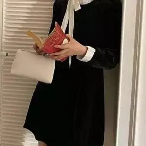 여성 벨벳 리본 스트랩 배색 하객룩 원피스