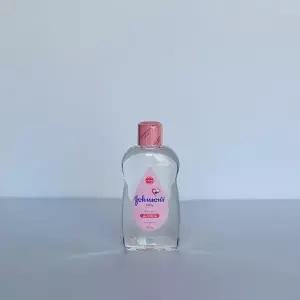 존슨 레귤러오일 300ml 아기피부를청결하게 순한제품 은은한향의 (WB2F197)