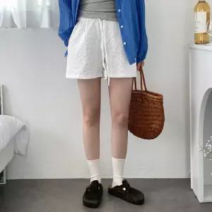 카룰 플라워 엠보 밴딩 하프팬츠