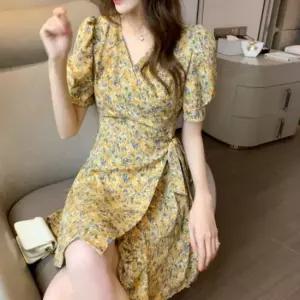 친절한탄씨 원피스 랩 반팔 브이넥 여성 치마 A라인 꽃무늬 원피스 랩 반팔 브이넥 치마 꽃무늬