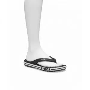 크록스 CROCS 성인 바야밴드 플립 BKW 26SUFP205393 Z066 326309