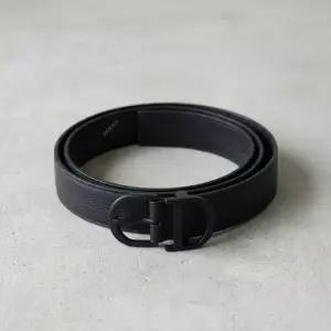 MUST IT_디올 26SS CD 블랙 그레인 가죽 벨트 4568RVYRT H03E)