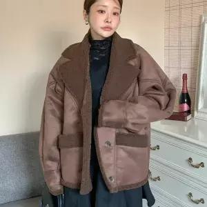 [하프클럽/옷자락]여자 스웨이드 무스탕 박시 양털 빅카라 나그랑 자켓
