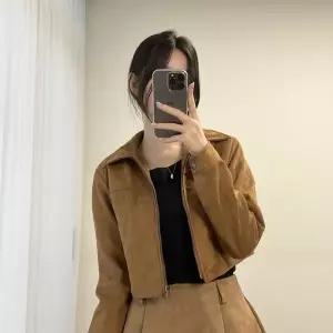 [하프클럽/옷자락]여자 크롭 스웨이드 카라넥 절개 가을 데이트룩 자켓