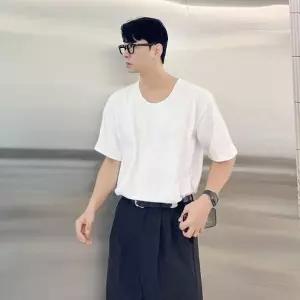 남자유넥반팔 무지반팔티 이너 흰색면티