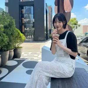 옷자락 여자 캐주얼 루즈핏 펀칭 니트 오버롤 점프수트