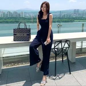 [미나그램] 셀리프 스모크 프릴점프수트