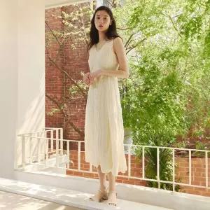 잇미샤 [25 S/S] 브이넥 플레어 원피스 ITP5ZOP950 401977