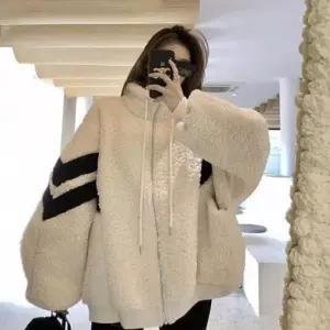 데일리점퍼 여성 오버핏 배색 양털 점퍼 뽀글이 집업 아우터 1P