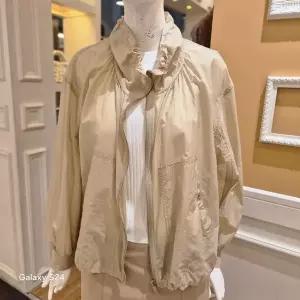 [BCBG] 비씨비지 여름26 스마트 점퍼 B6B5R149_P425861859