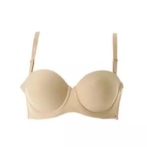 어깨끈 떼고 입는 반컵 여성브라 E컵 F컵 WBR6140E