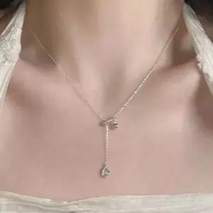 여성 고급 레이어드 네크리스 아쿠아 언발 포인트 목걸이