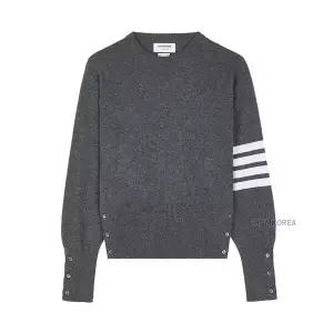 [톰브라운] FW25 남성 캐시미어 4바 니트 MKAS01A 00011 038