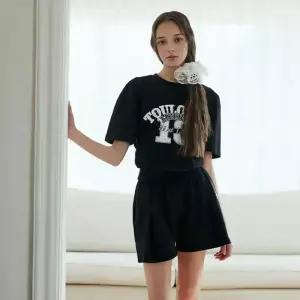 [에고이스트] [BLUE LABEL] 턱주름 와이드 밴딩 쇼츠 (ER2OPT59-T)