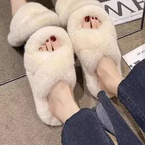 [하프클럽/]여성용 겨울용 퍼 슬리퍼 실내화 거실 실내 슬리퍼