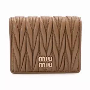 미우미우 MUST IT_MIU 26SS 마테라쎄 나파 가죽 반지갑 5MV204 AFPP F098L)