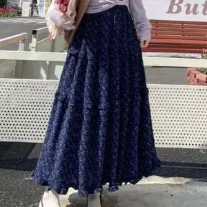 여성 잔꽃 프릴 쉬폰 밴딩 롱스커트 블루 1P 간절기 A라인 치마 체형커버
