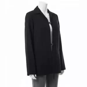 자크뮈스 JACQUEMUS 라 베스타 아마로 롱 스트랩 자켓 231JA023 1333 990