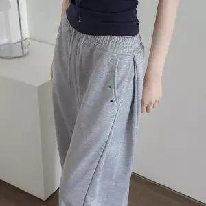 /라이니 자체제작 스터드 사이드핀턱 트레이닝팬츠 mb-8079c