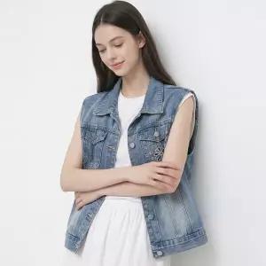 KARRA 플라워펀칭데님베스트자켓_A6M0540