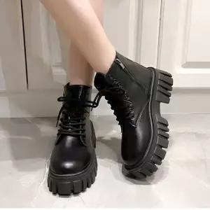 미팅 소개팅 패션 청키솔 통굽 플랫폼 워커 앵클 부츠 여성봄구두워커
