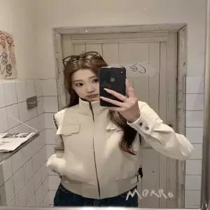 여사친 가을 빈티지 긴팔 테일러드 상의 하이넥 코트 자켓 무스탕 원픽3