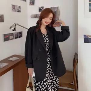 심플 여성 디자인 자켓 봄 가을 겨울 착용 가능 디자인자켓 베이직자켓 겨울자켓 여성자켓 가을자켓 패션자켓 심플자켓 여성의류 봄자켓 사계절자켓