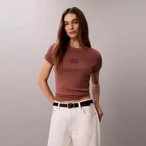 캘빈클라인 진 CALVIN KLEIN JEANS 여성 베이비 립 로고 티47F240G