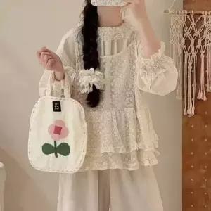 볼사스 캐주얼 여사친 망사 조끼 풀 자수 끈 나시 레이어드 ADOR1