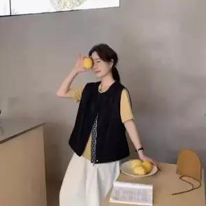 세군다 여친 청 캐주얼 민소매 프린트 집업 상의 나시 캐슈가 조끼 DOS1