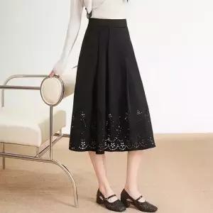 여자 스커트 롱 블랙 봄여름 중기장 우산 하이웨스트 예쁜핏 플리츠 A라인 OOTD2