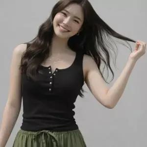 체육복코디 나시 슬랙스룩 212 데일리룩 골지 치마코디 Y2K스타일 데님코디 GRID 라운드넥 블랙 슬림핏