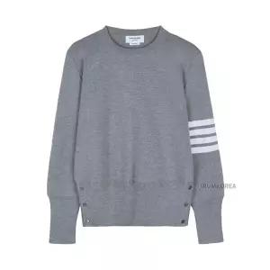 [톰브라운] FW25 남성 울 4바 풀오버 니트 MKA189A 00014 055