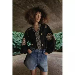 ZARA 플라워 자수 셔츠 - 블랙 5770/036/800