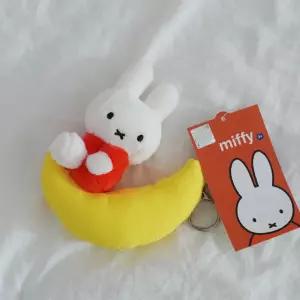 달나라 미피 토끼 인형 키링 정품 MIFFY 초승달 귀여운 동물 가방 고리 백팩 꾸미기 백참 백꾸 키홀더