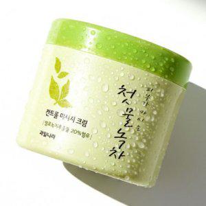 생크림처럼 소프트한 사용감 녹차 마사지크림 300g