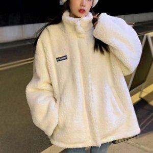 사랑스러운 우먼 스타일링일상 데일리 자켓 트렌디 뽀글이 집업 F/W 잠파 다운 여성롱 오리털 아우터