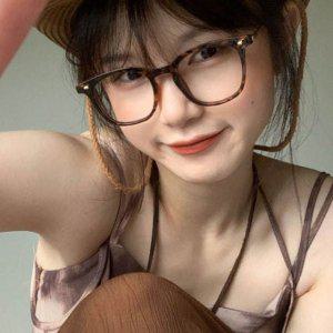 호피 반무테 안경테 뿔테안경 초경량 소두핏