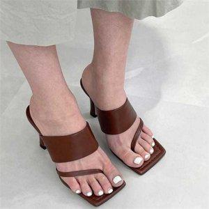 가죽 여성 쪼리 뮬 굽높이8cm 웨지 힐 뮬 슬리퍼 블로퍼
