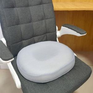 데일리 모메로폼 의자 통기성 산모 쿠션 학생 시트패드