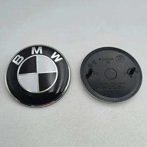 74mm 82mm 자동차 로고 프론트 후드 리어 트렁크 엠블럼 BMW M 로고 E46 E36 E34 F10 E90 F30 E60 F30 E53 E30 E92 E87 자동차 액세서리
