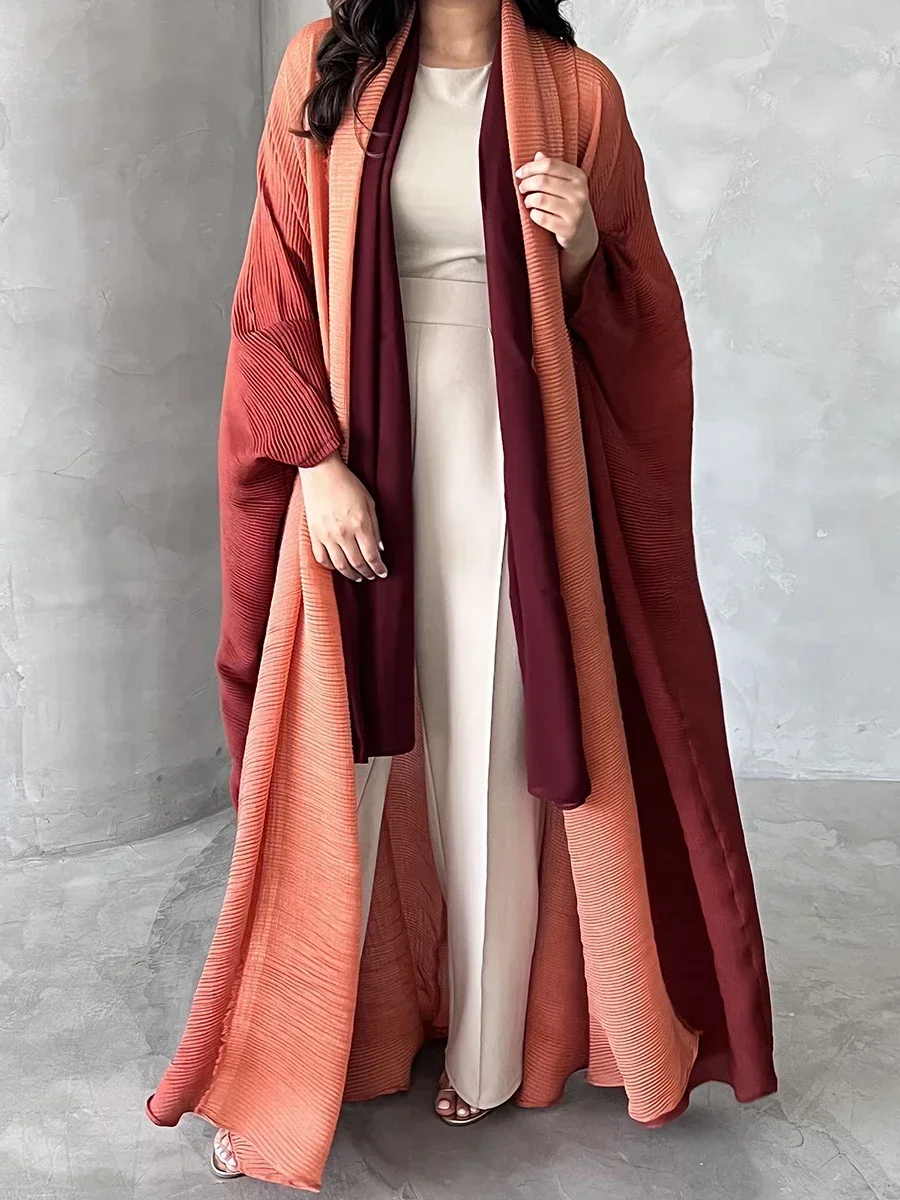 여성용 이슬람 Abaya 박쥐 슬리브 Pleated 그라데이션 카디건 트렌치 코트 2023 가을 두바이 Abayas 플러스 사이즈 여성용 럭셔리 코트