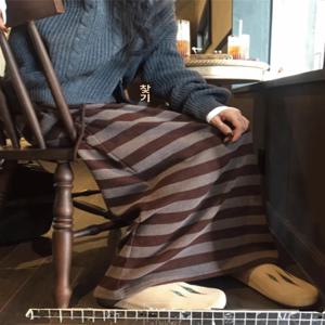 편안한 캐주얼 스트라이프 컬러 블록 롱 하프 스커트, 드로스트링 레이지 미니멀리스트 브라운 하이웨이스트 A라인 스커트