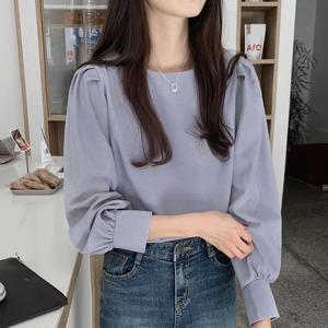 루즈 버블 슬리브 쉬폰 셔츠 여성 스타일 이른 봄 신상품 한국 루즈핏 캐주얼 무드 블루 컬러 퓨어 패턴