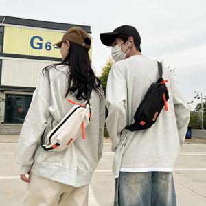 세련되고 다용도로 활용 가능한 가슴 가방，캐주얼 스포츠 크로스백，대용량 숄더백 웨이스트백